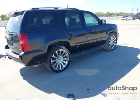 2010 Chevrolet Tahoe Ls z USA, uszkodzony, nr VIN 1GNUCAE02AR289510